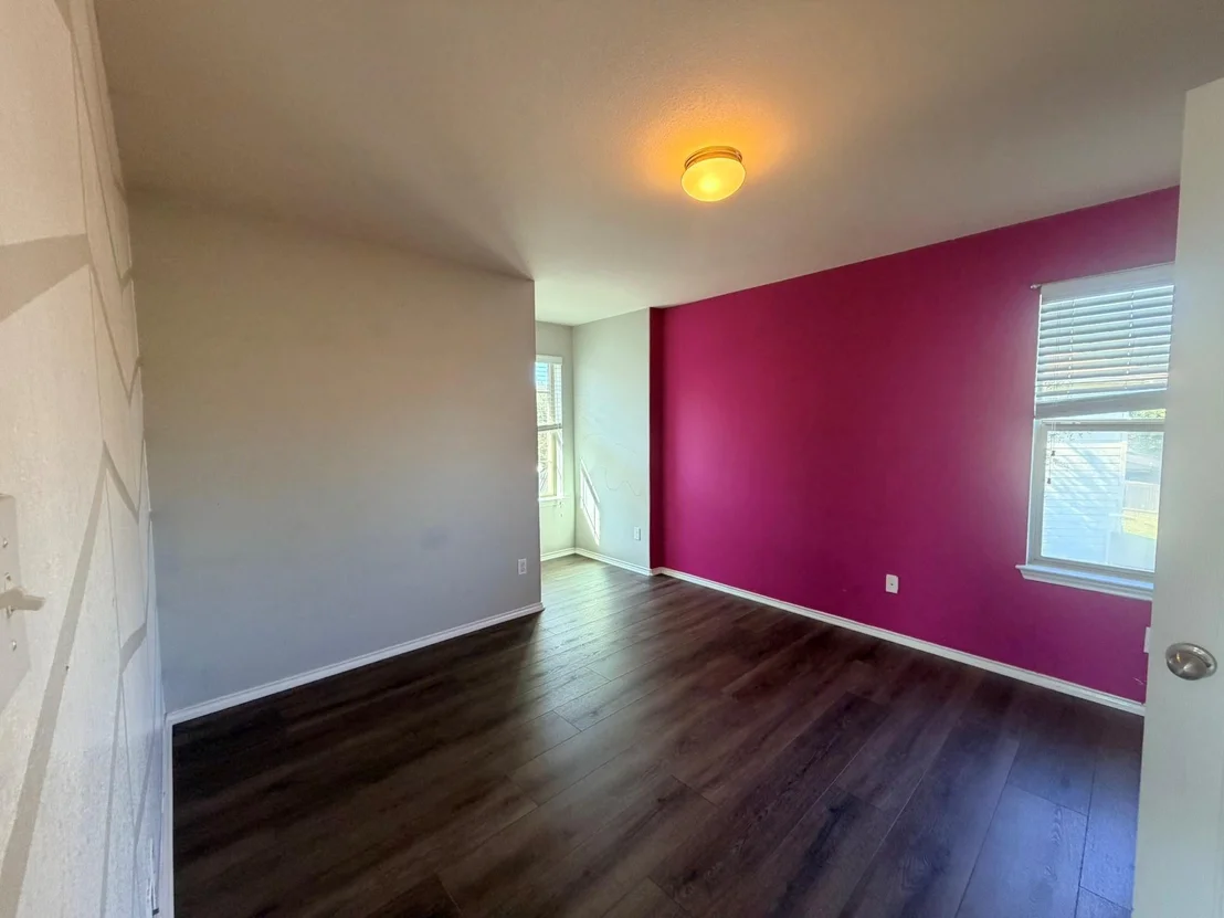 Photo of 316 Housefinch Loop