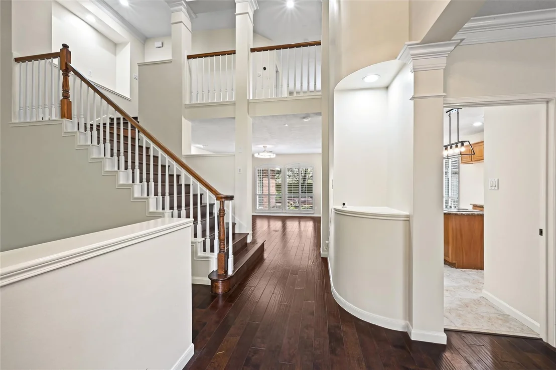 Photo of 14803 Cantwell Bend