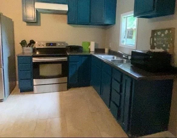 Photo of 695 Grimes Avenue