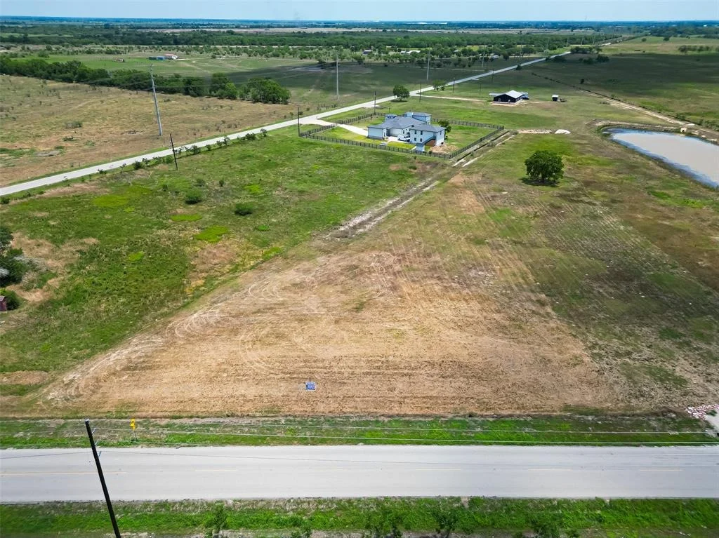 Photo of 2634 Hamlink Road