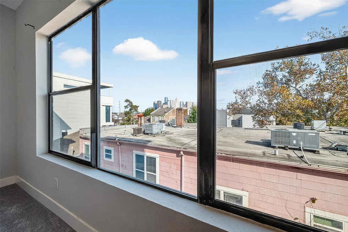 Photo of 606 Pacific Street