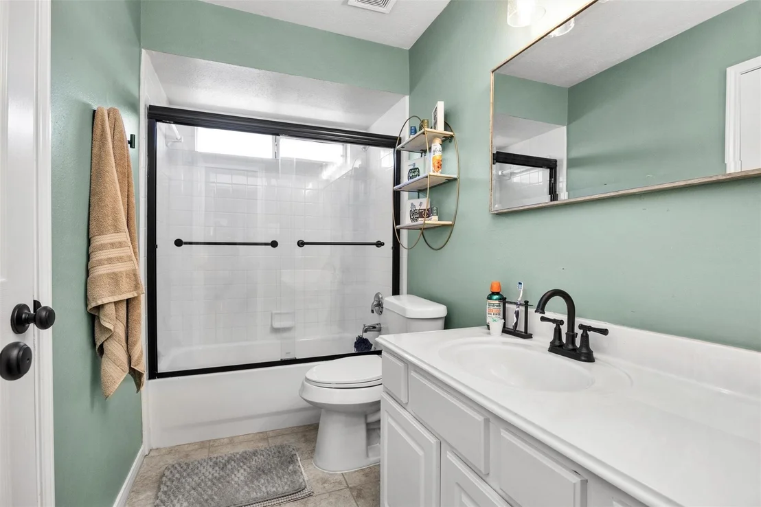Photo of 3817 Pine Lake Drive