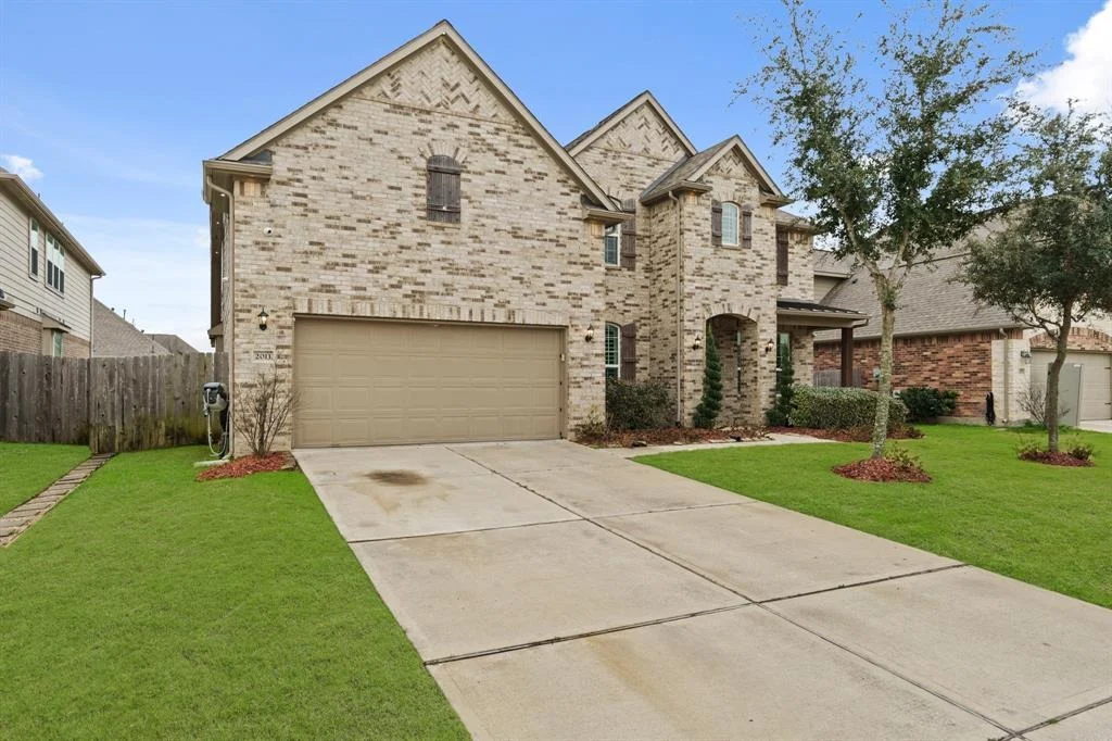 Photo of 2011 Oxley Manor Lane