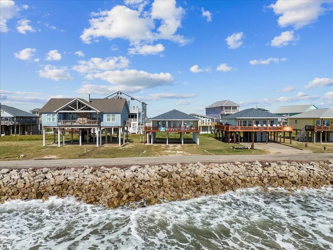 Photo of 1002 Beach Drive