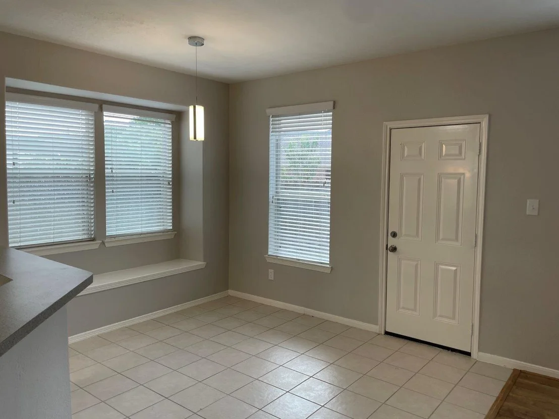 Photo of 827 Chase View Drive