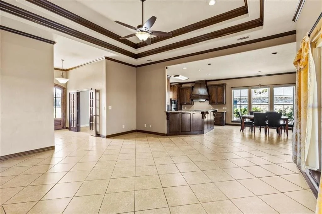 Photo of 628 Frontier Drive