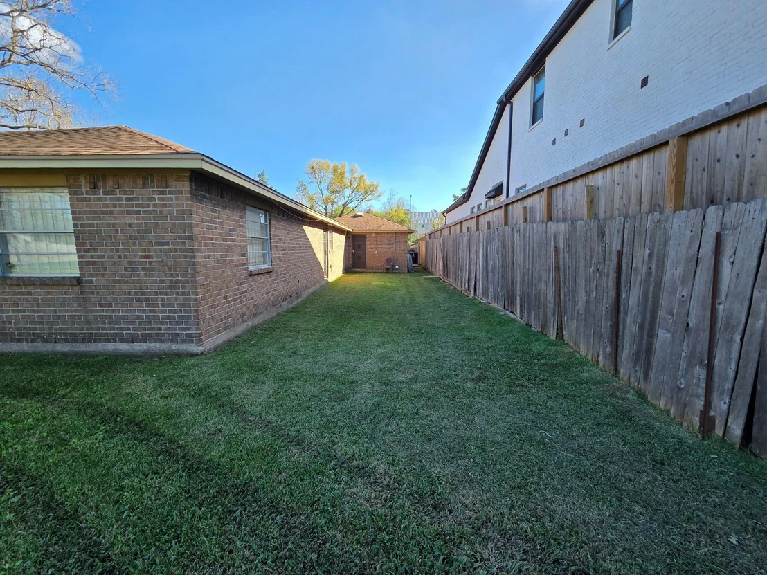 Photo of 8922 Carousel Lane