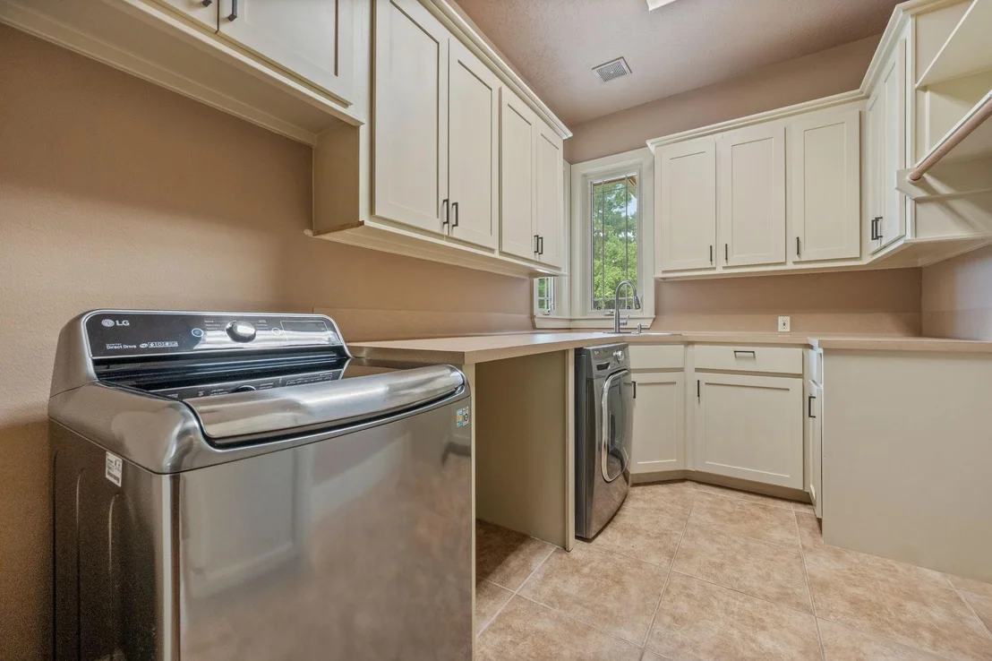Photo of 9453 Deer Path Lane