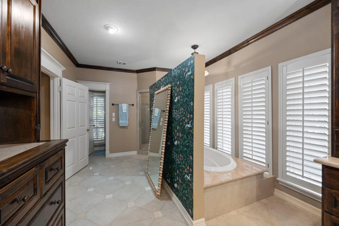 Photo of 8807 Chelmsford Lane