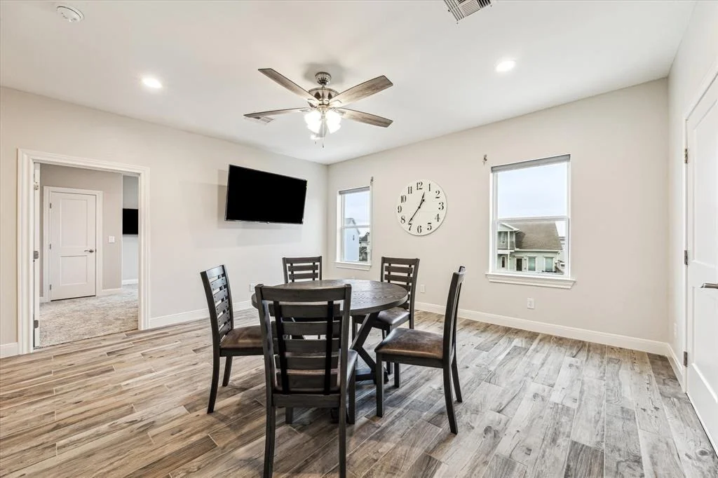 Photo of 430 Amanda Circle