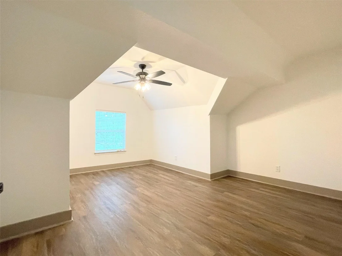 Photo of 210 W Crescent Drive
