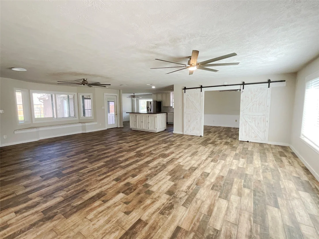Photo of 443 Bayou View Drive