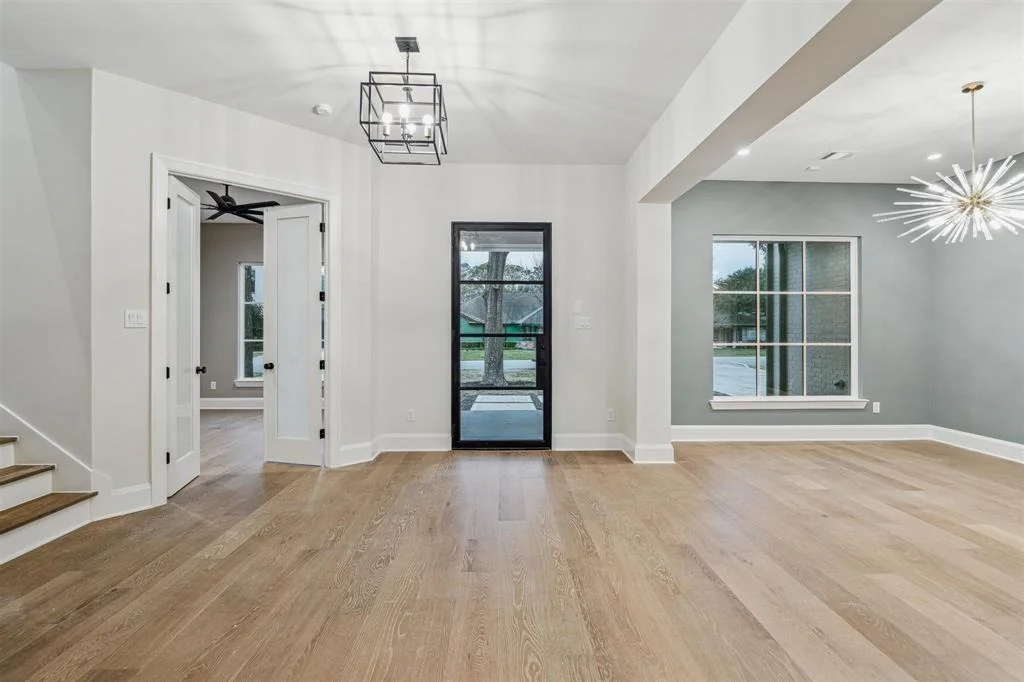 Photo of 1726 Creek Drive