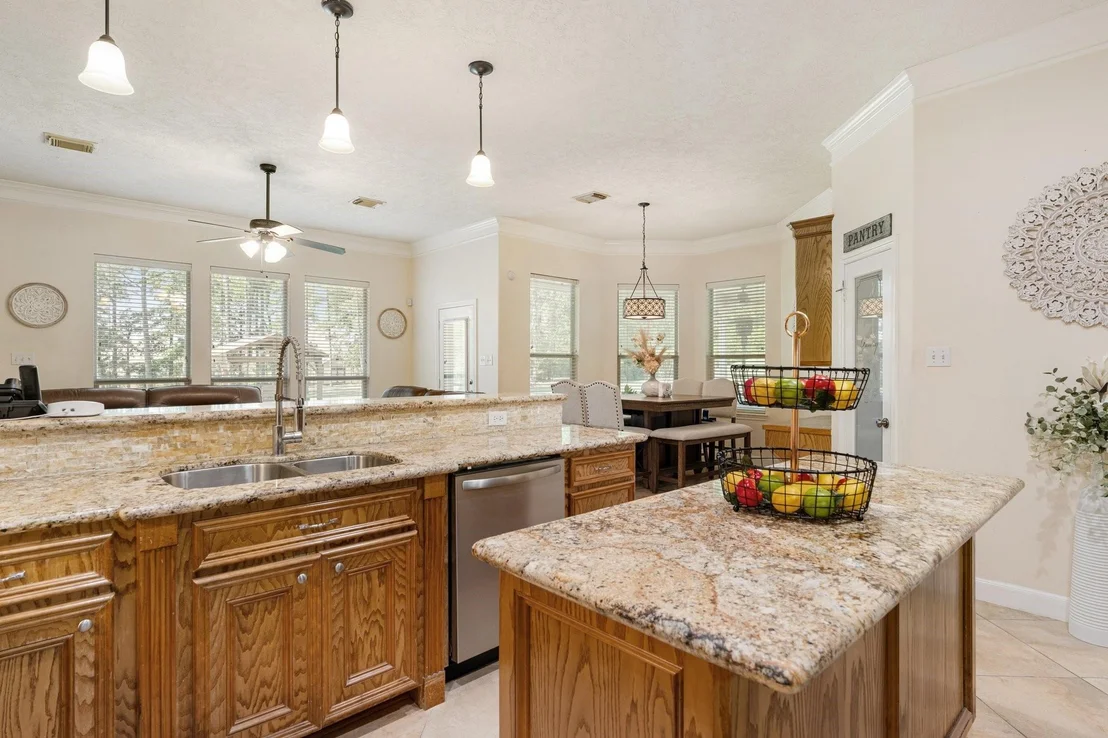 Photo of 12434 Longmire Way