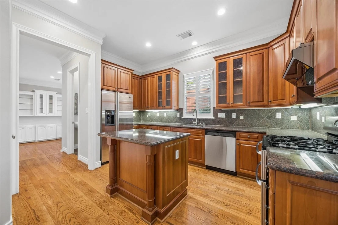 Photo of 2931 Brompton Square Drive