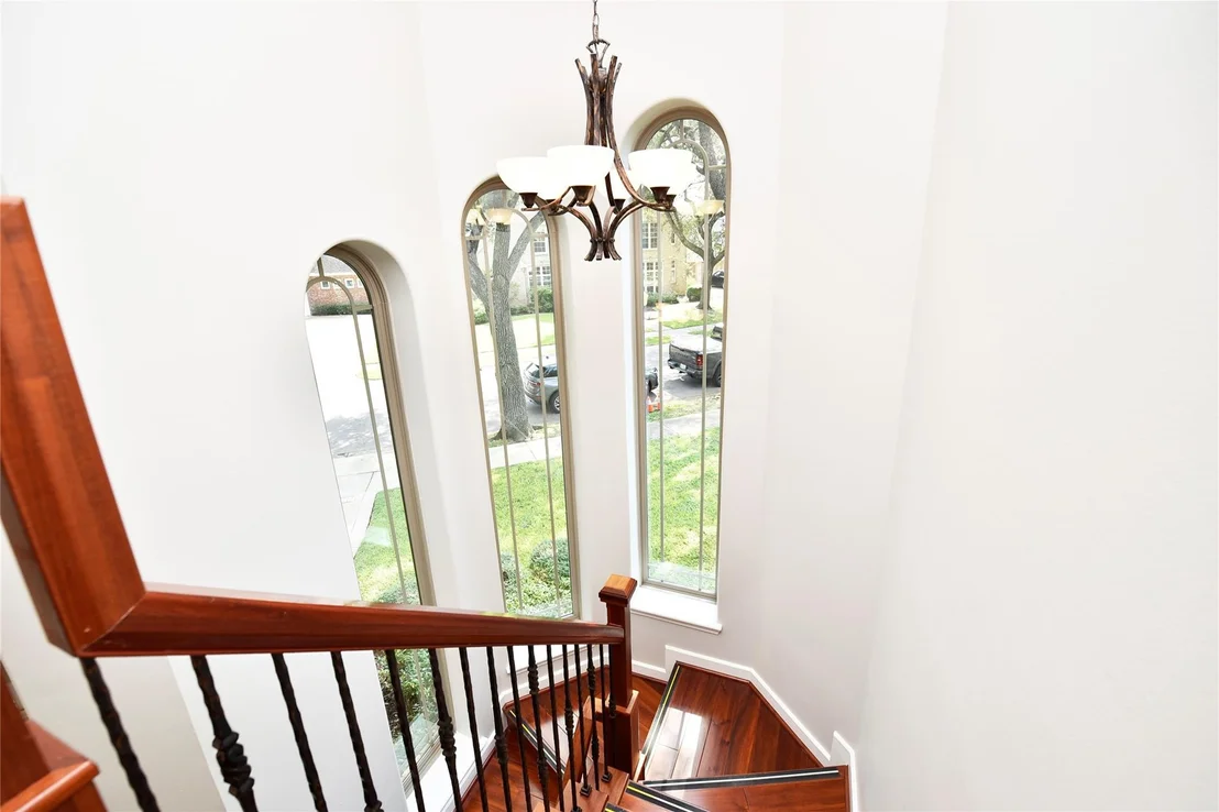 Photo of 3315 Meadowside Drive