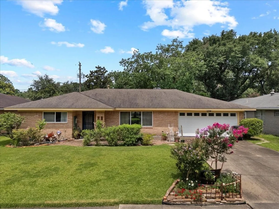 Photo of 11518 Mullins Drive
