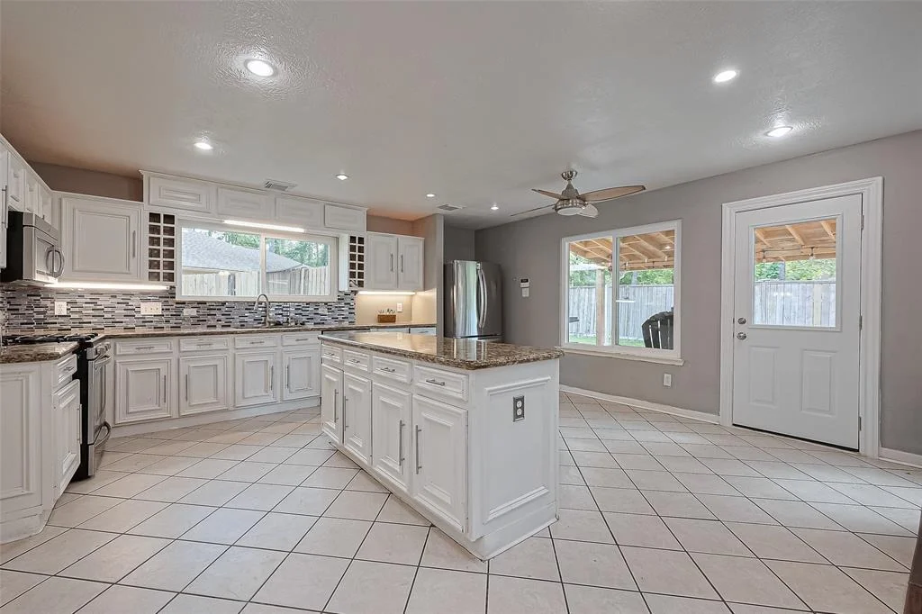 Photo of 18346 Pine Post Court