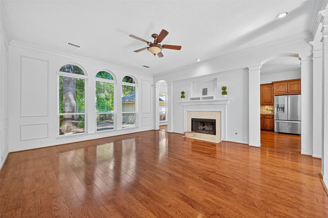 Photo of 151 W Coldbrook Circle