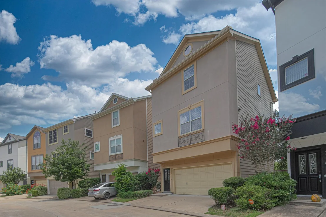 Photo of 3113 Clearview Circle