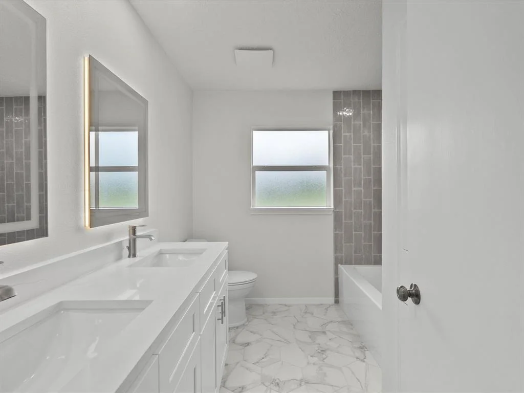 Photo of 110 Harborcrest Drive