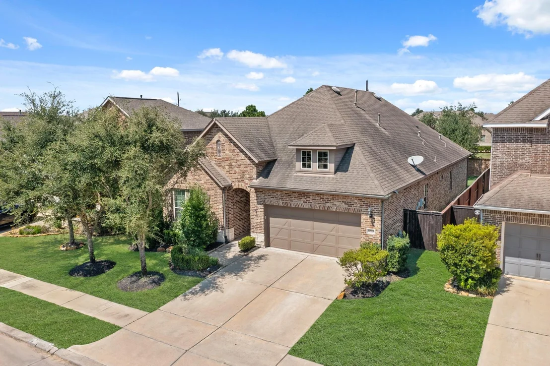 Photo of 6318 Wolf Run Drive