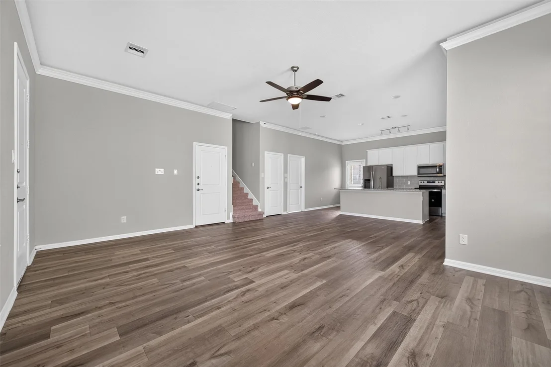 Photo of 18724 Crescent Trails Circle