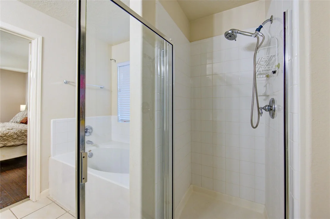Photo of 10202 Middleglen Lane