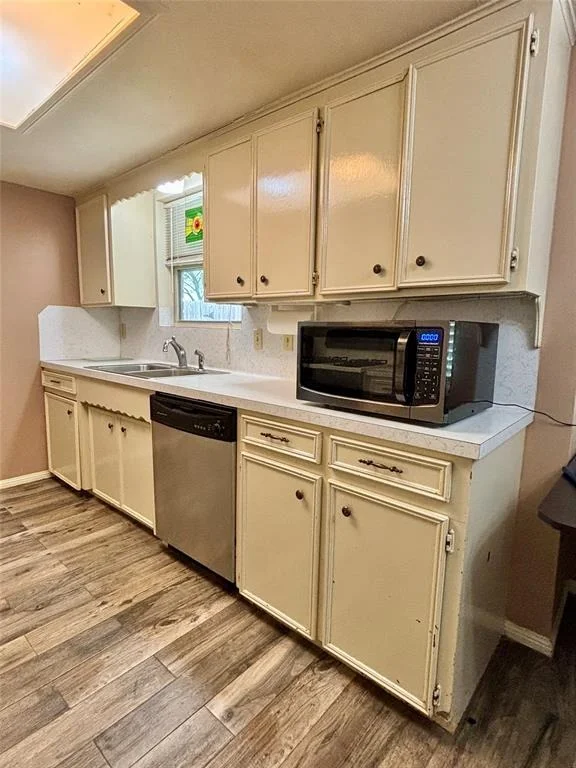 Photo of 13642 Greenridge Drive