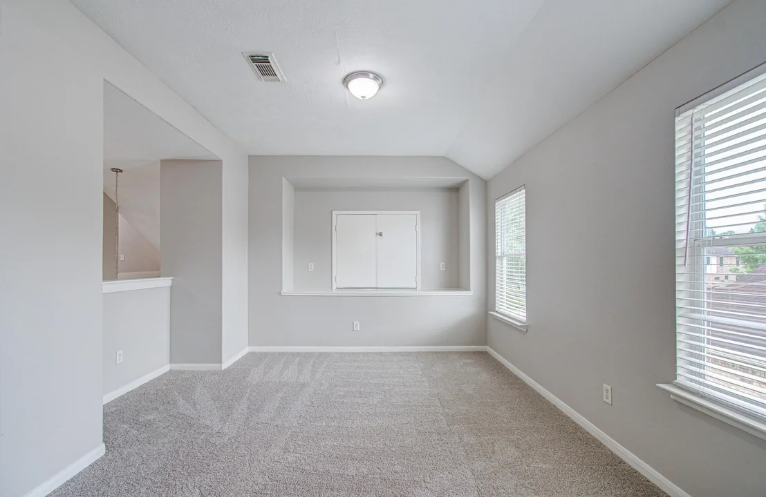 Photo of 19423 Bear Springs Drive