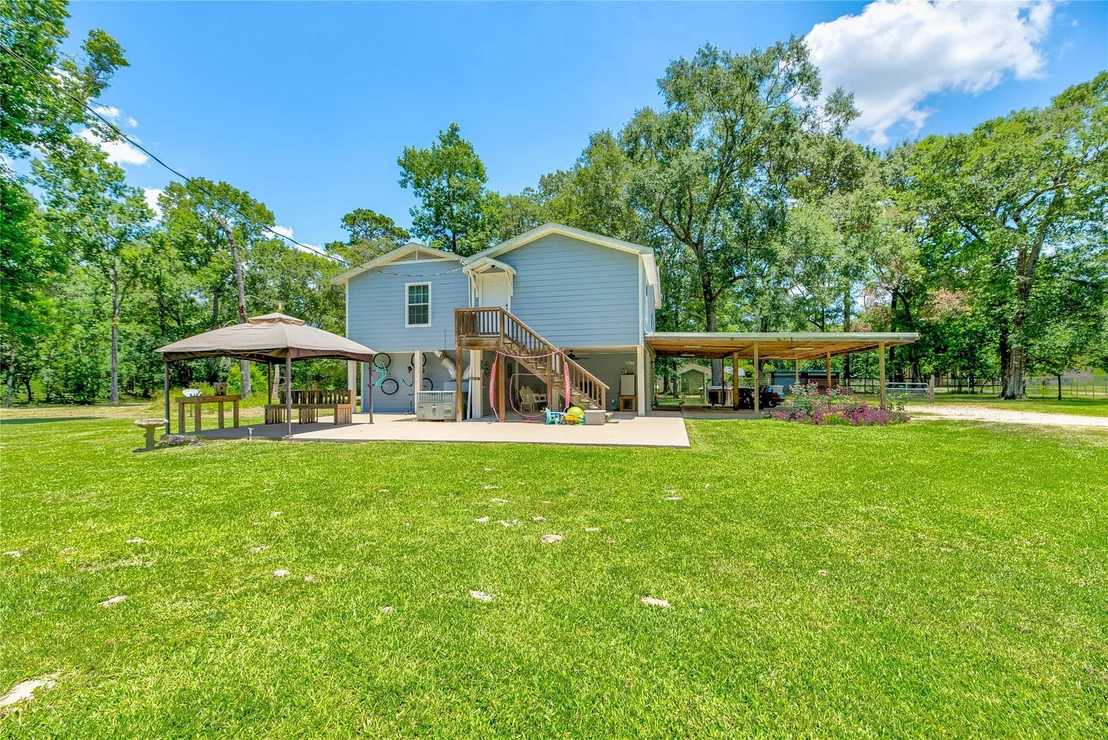 Photo of 445 County Road 3183 Road