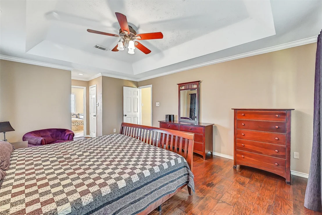 Photo of 101 Oak Drive