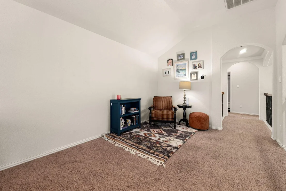 Photo of 2303 Crescent Water