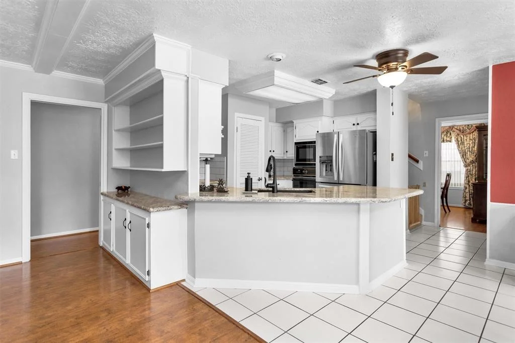 Photo of 5934 Foresthaven Drive