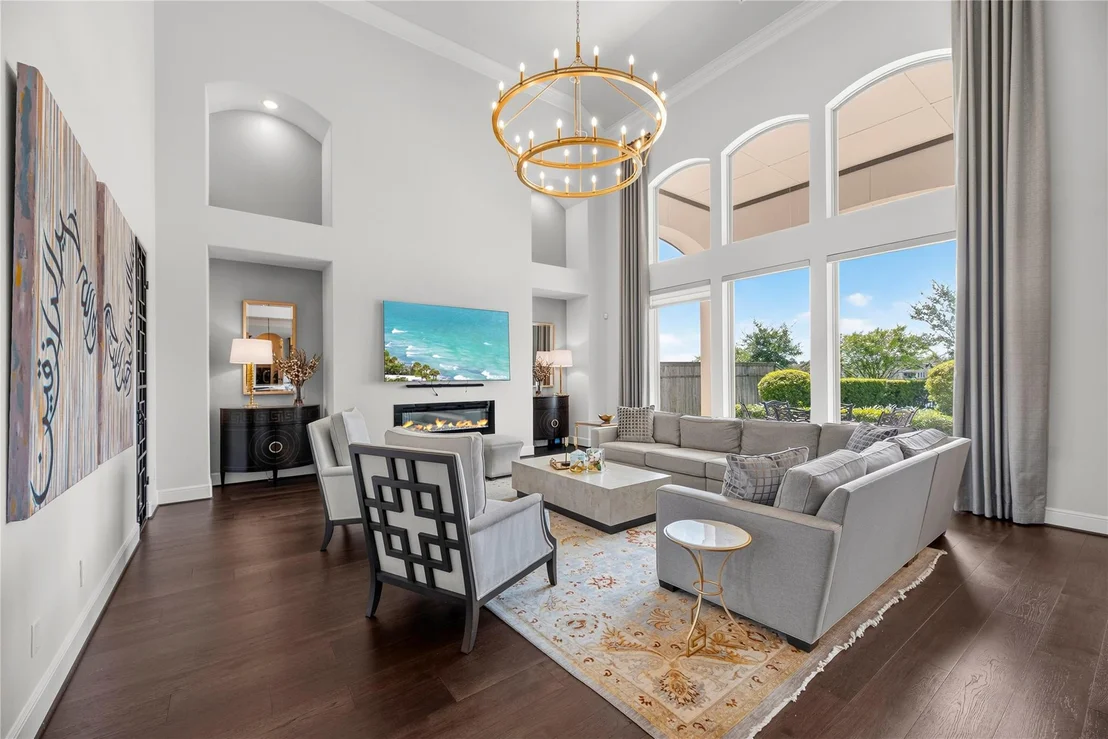 Photo of 10643 Crystal Spring Drive