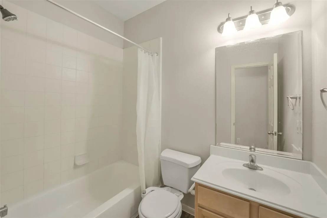 Photo of 25811 Sundrop Meadows Lane