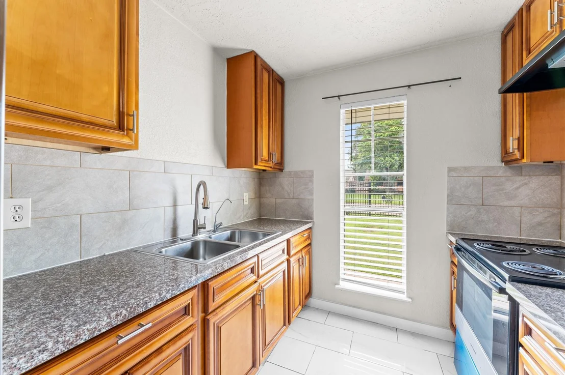 Photo of 6618 Hopper Road