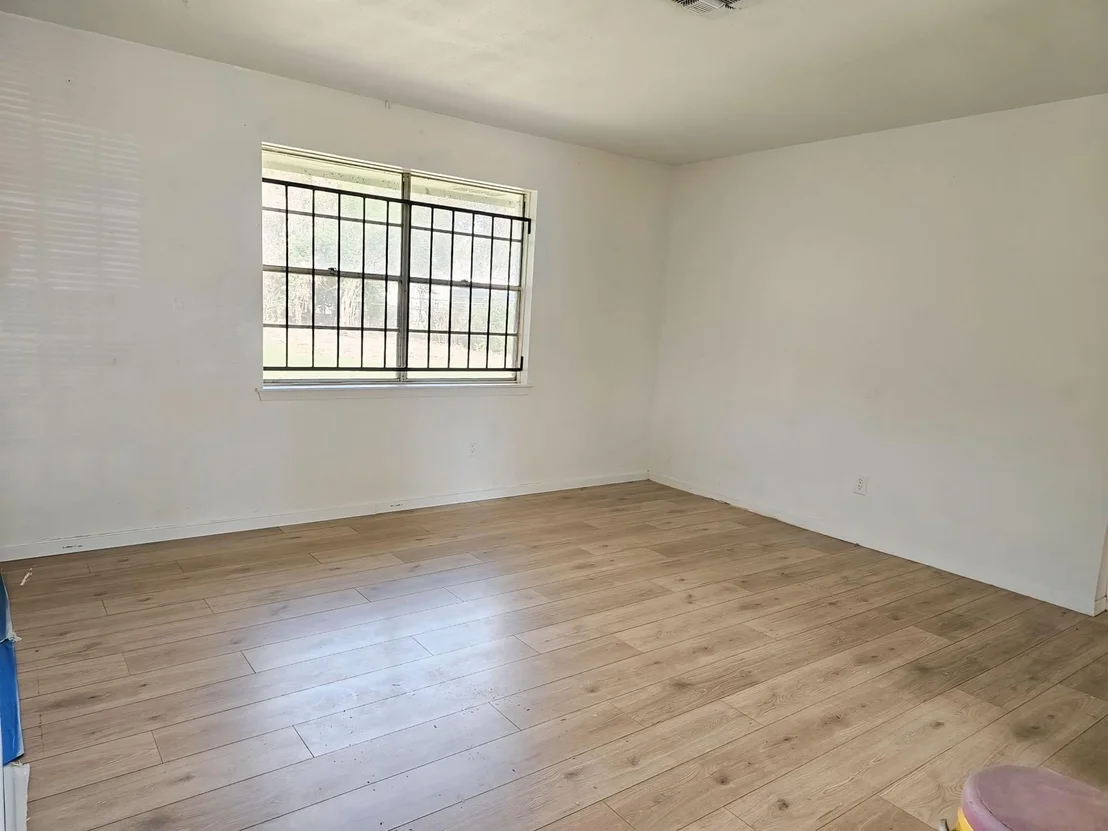 Photo of 11023 Linvale Drive