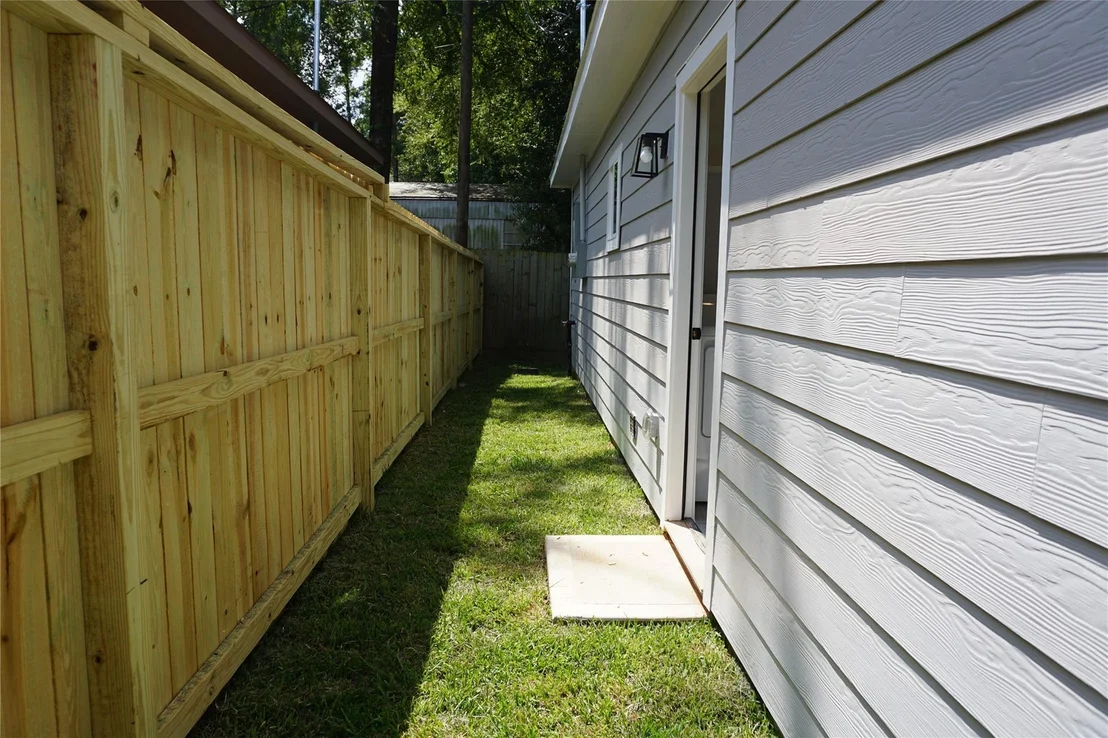 Photo of 9866 Arbor Oak Street