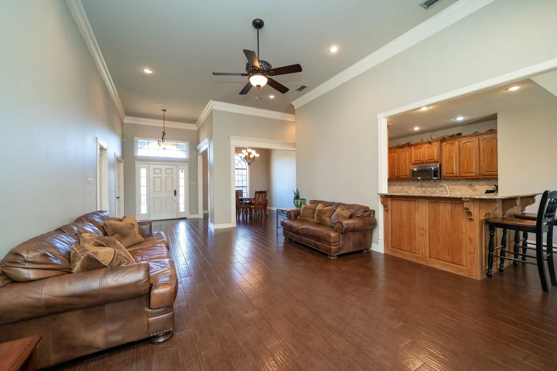 Photo of 104 Glen Rose Trail