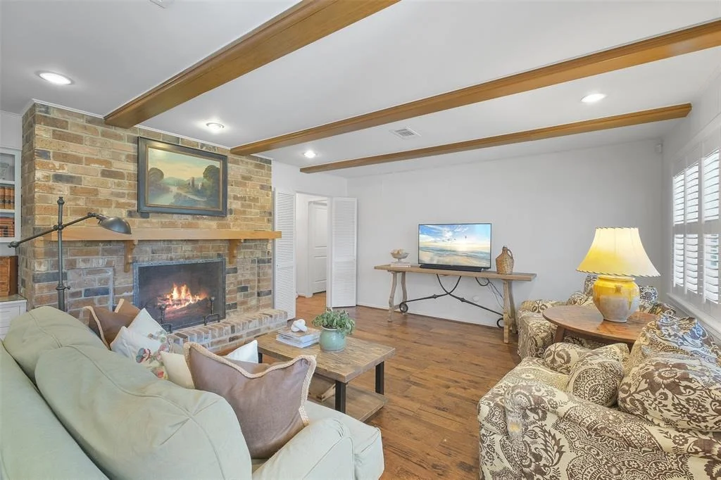 Photo of 10047 Olympia Drive