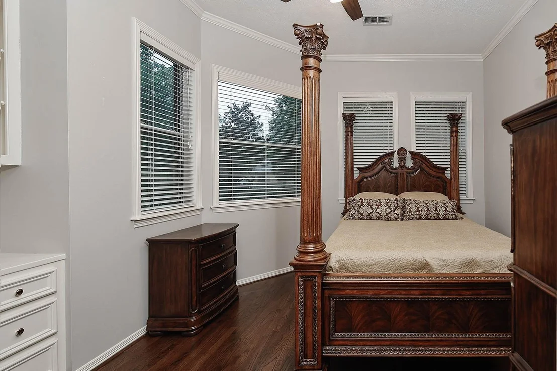 Photo of 23 Hillock Woods