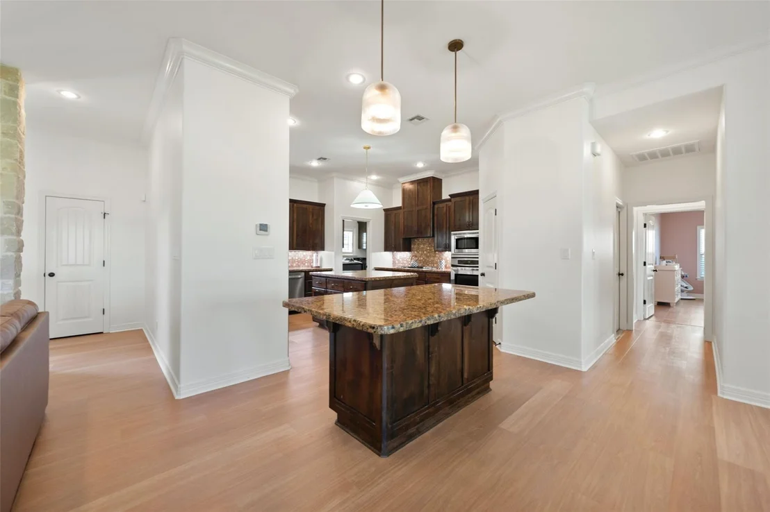 Photo of 135 Wellspring Boulevard