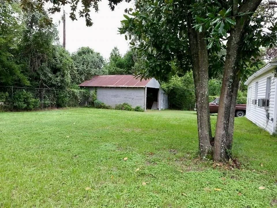 Photo of 1403 Cherry Lane