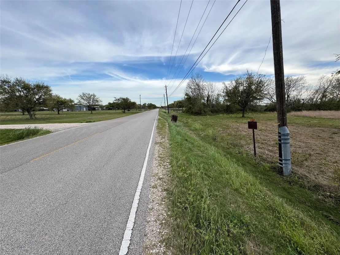 Photo of 02 County Road 46