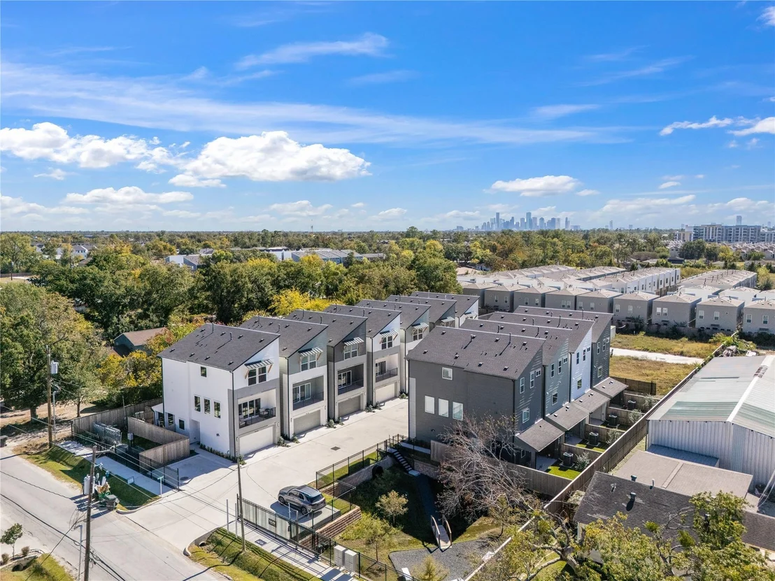 Photo of 4712 Moving Meadows Drive