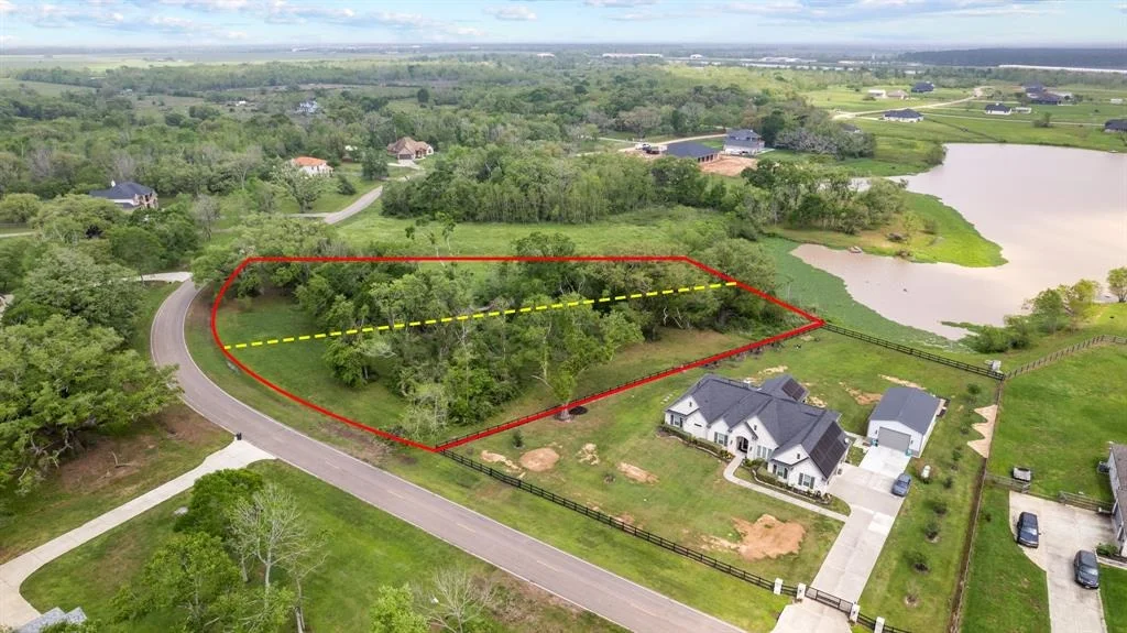 Photo of 21610 Chenango Lake Drive