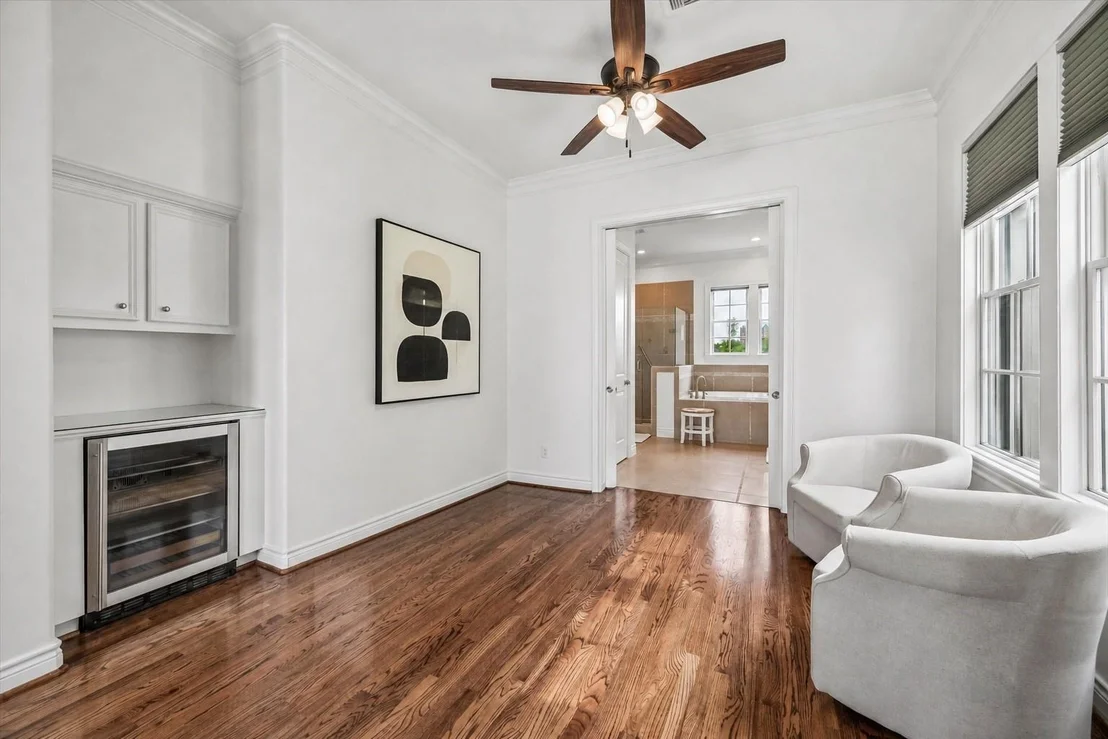 Photo of 6015 Post Oak Green Lane