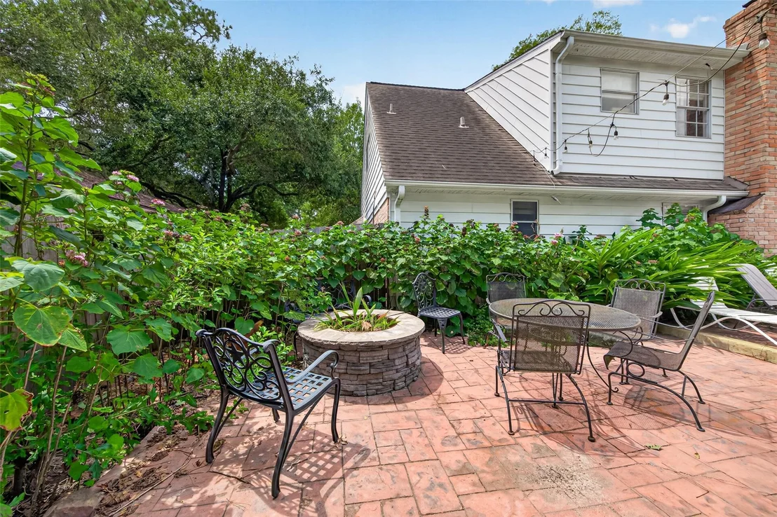 Photo of 17314 Tall Cypress Drive