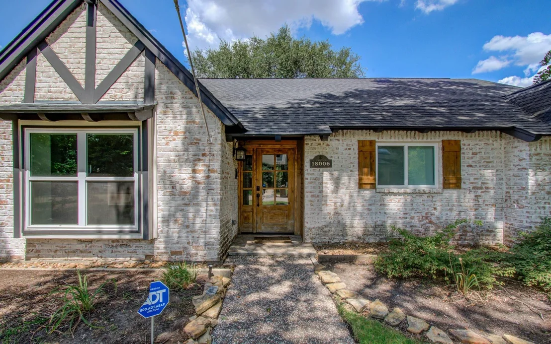 Photo of 18006 Bambridge Drive